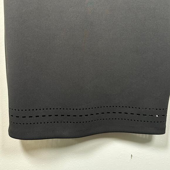 Guess Los Angeles Black Cutout Accent Sleeveless Midi Dress Women's 10 - Picture 5 of 9